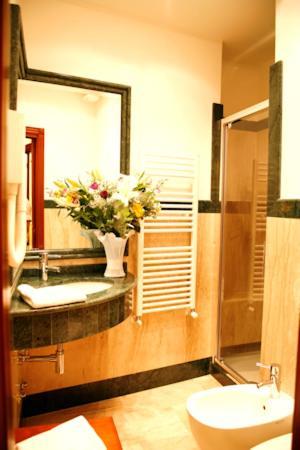Luxury Ludovisi Rooms Rome Exterior photo
