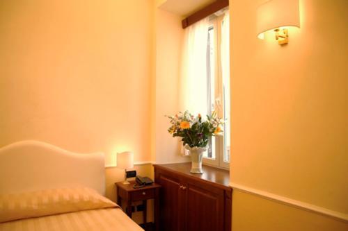 Luxury Ludovisi Rooms Rome Exterior photo