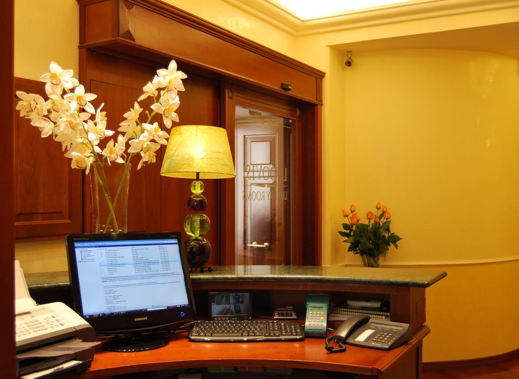 Luxury Ludovisi Rooms Rome Exterior photo