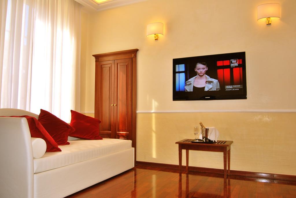 Luxury Ludovisi Rooms Rome Exterior photo